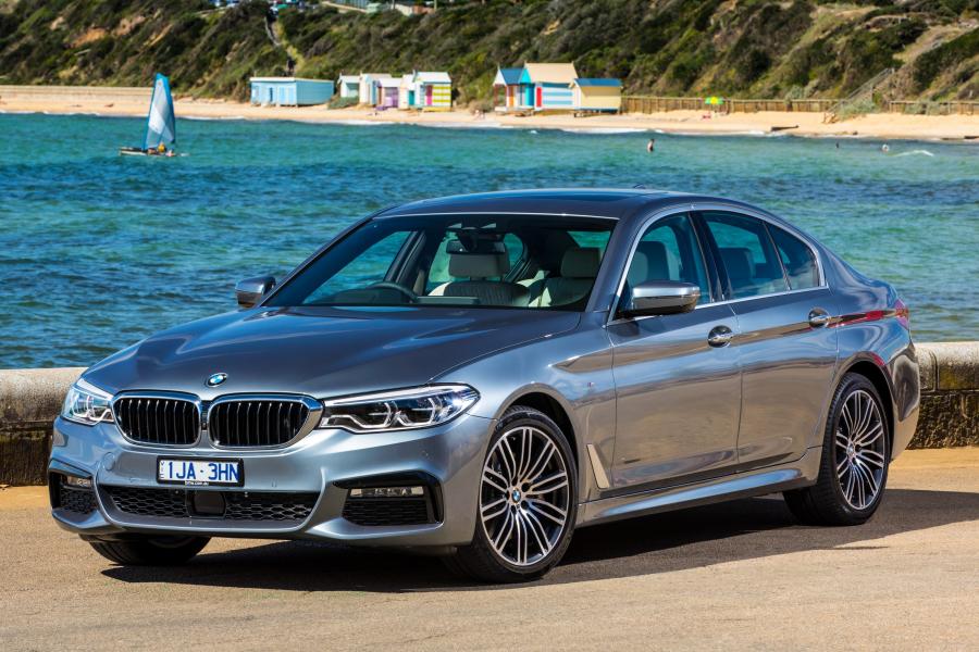BMW 530i Sedan M Sport (AU) '2017